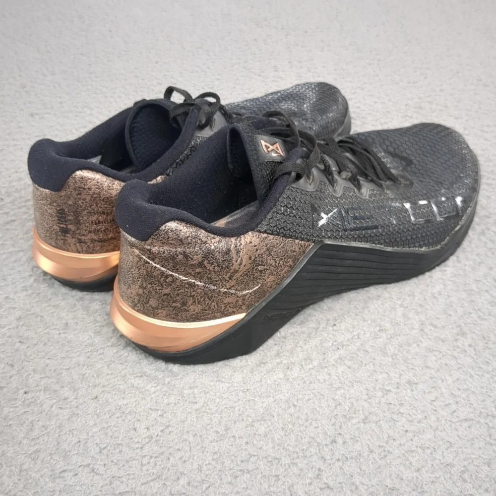 Nike Metcon 5 Shoes Womens Size 10 Black Copper Cross Training Gym AT3145-060